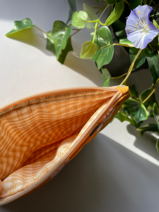 Medium Pochette in Y4