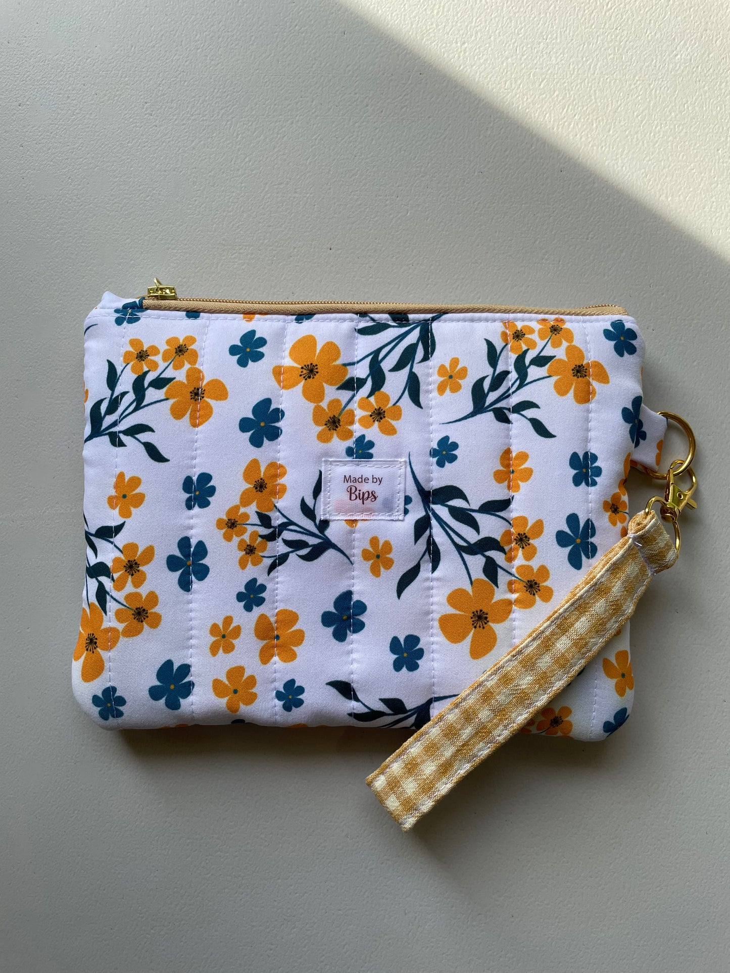 Medium Pochette in Y1
