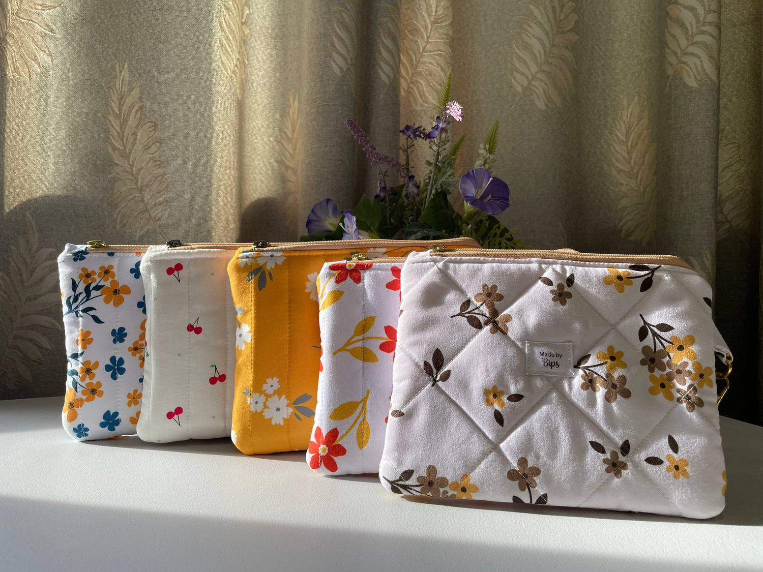 Medium Pochette