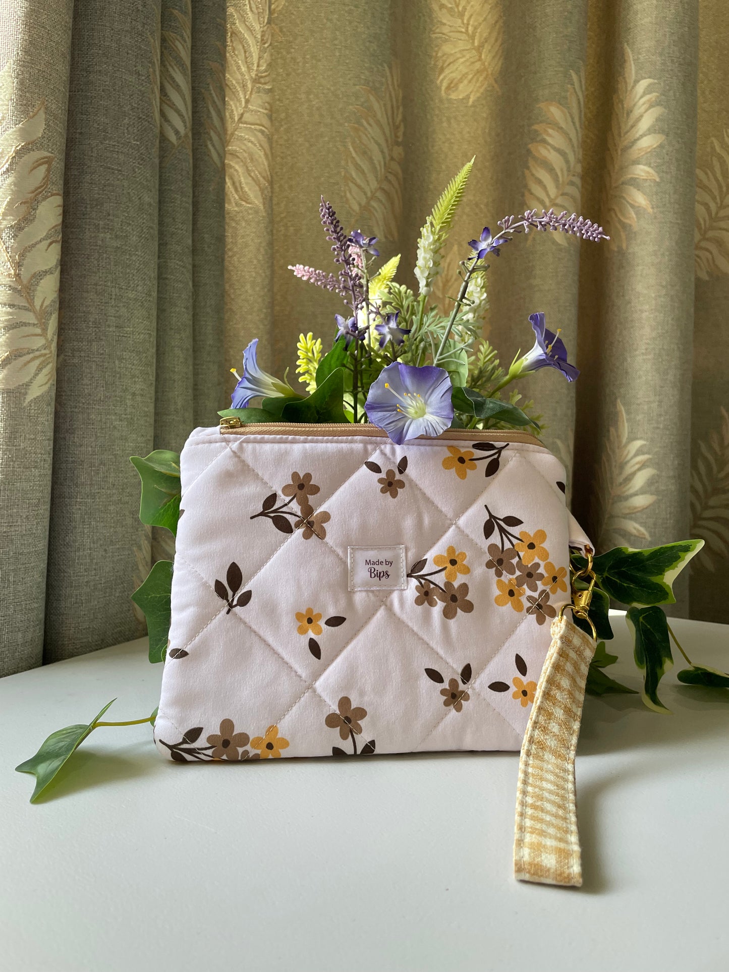 Medium Pochette in Y3