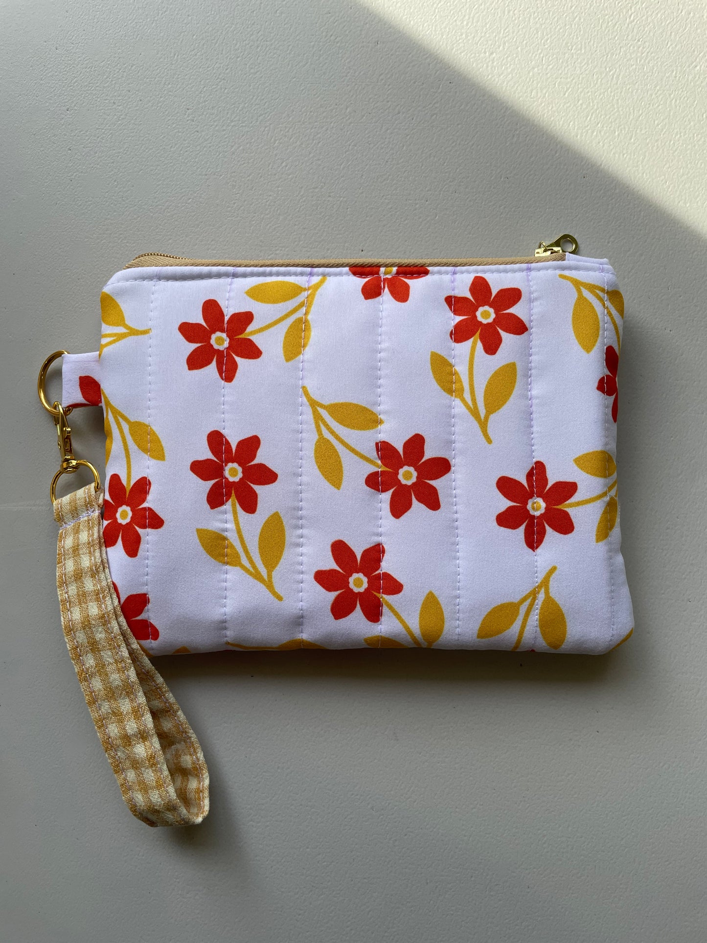 Medium Pochette in Y2