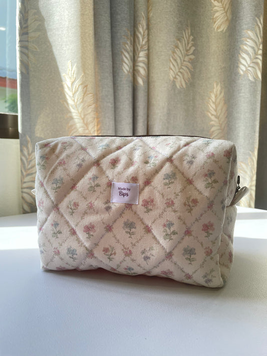 Boxy Bag in Rhombus Flower
